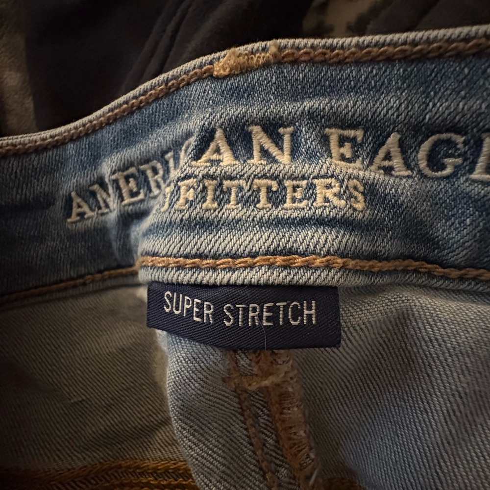 American Eagle Blue Skinny Vintage-Inspired Jeans - Picture 8 of 9